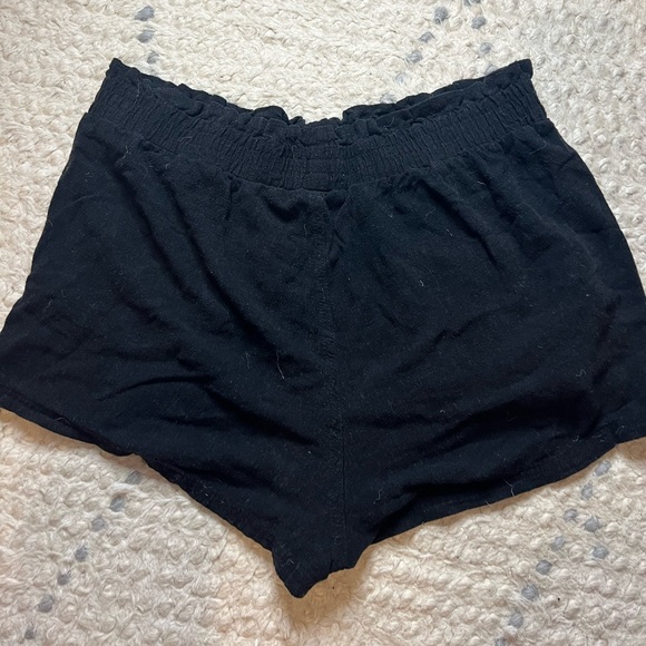 Aeropostale Black Flowy Shorts - Picture 3 of 3
